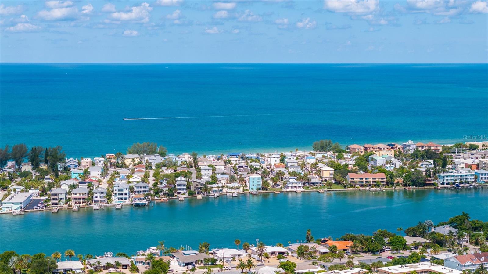 BOCA SHORES CONDO - Residential Lease