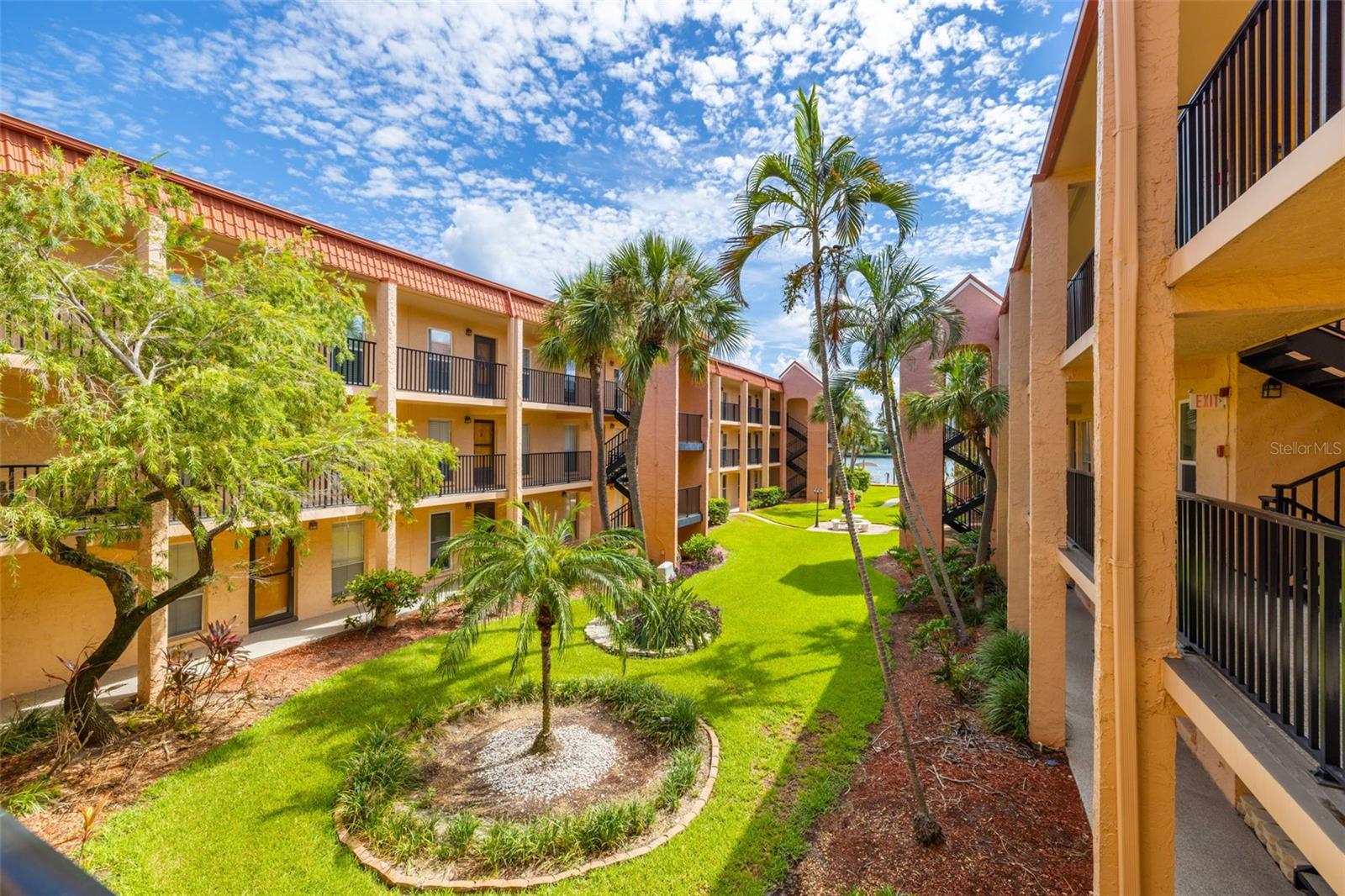 BOCA SHORES CONDO - Residential Lease