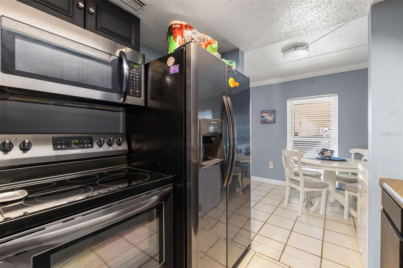 BOCA SHORES CONDO - Residential Lease