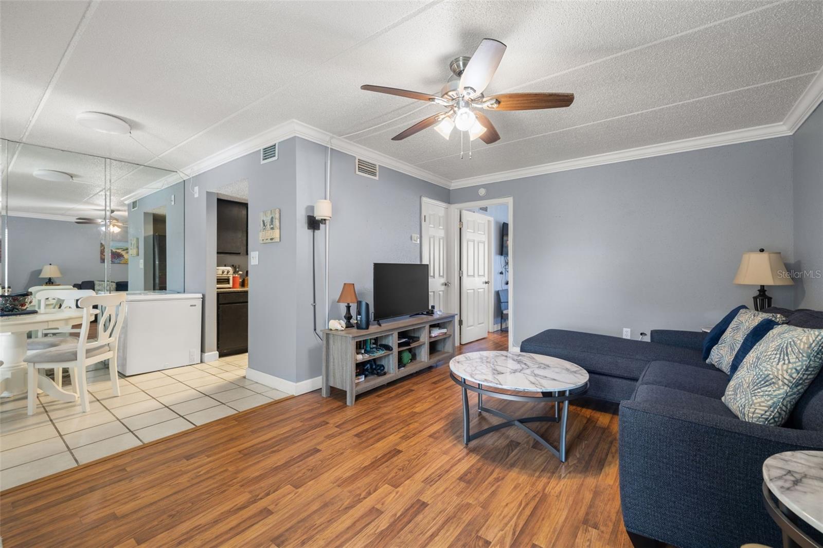 BOCA SHORES CONDO - Residential Lease