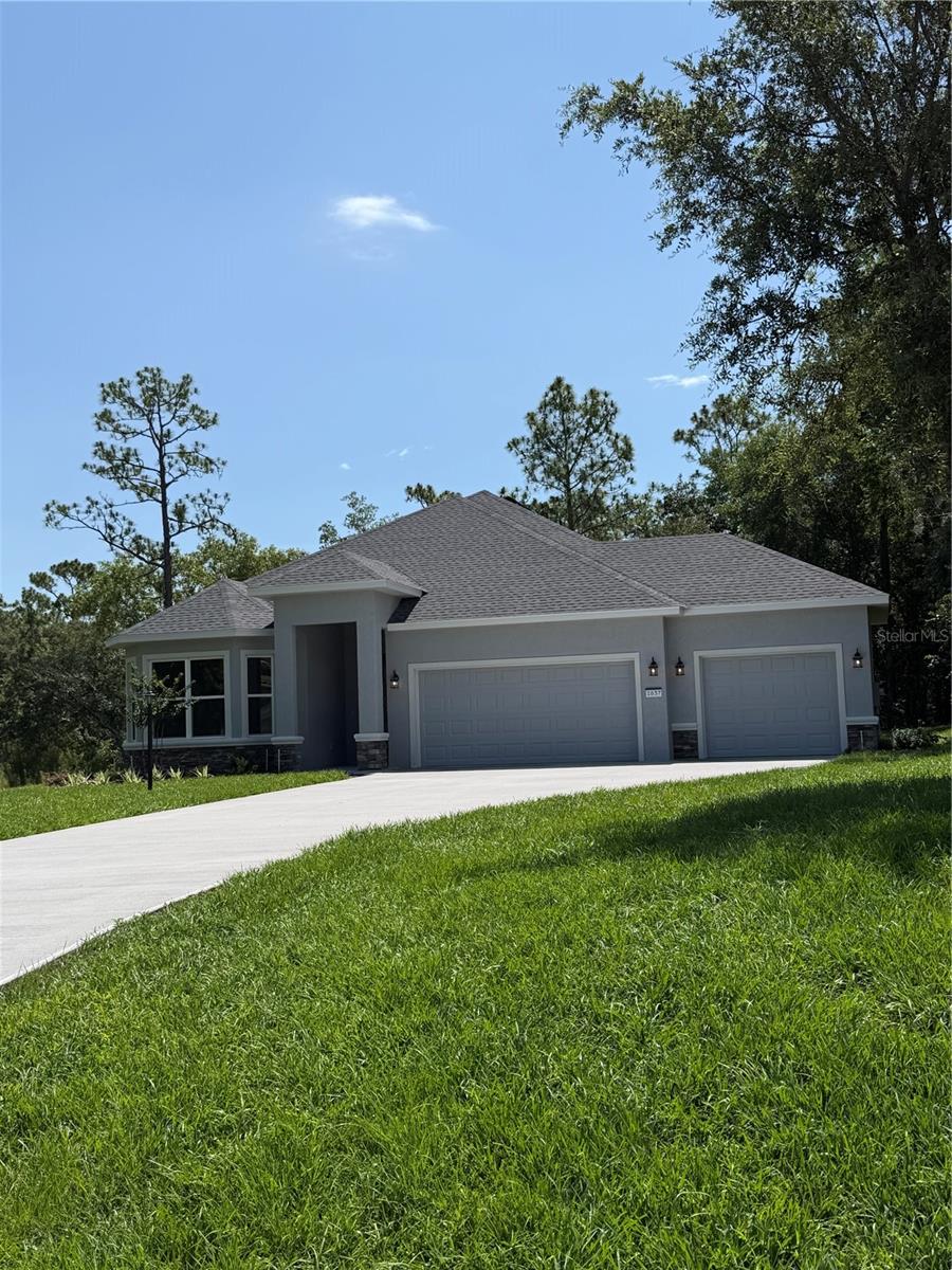 CAMBRIDGE GREENS CITRUS HILLS - Residential