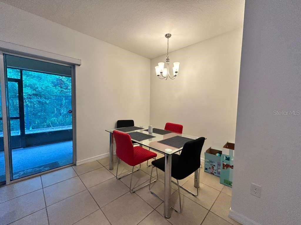 LAKE BLUFF/TOWN CENTER EAST PH - Residential Lease