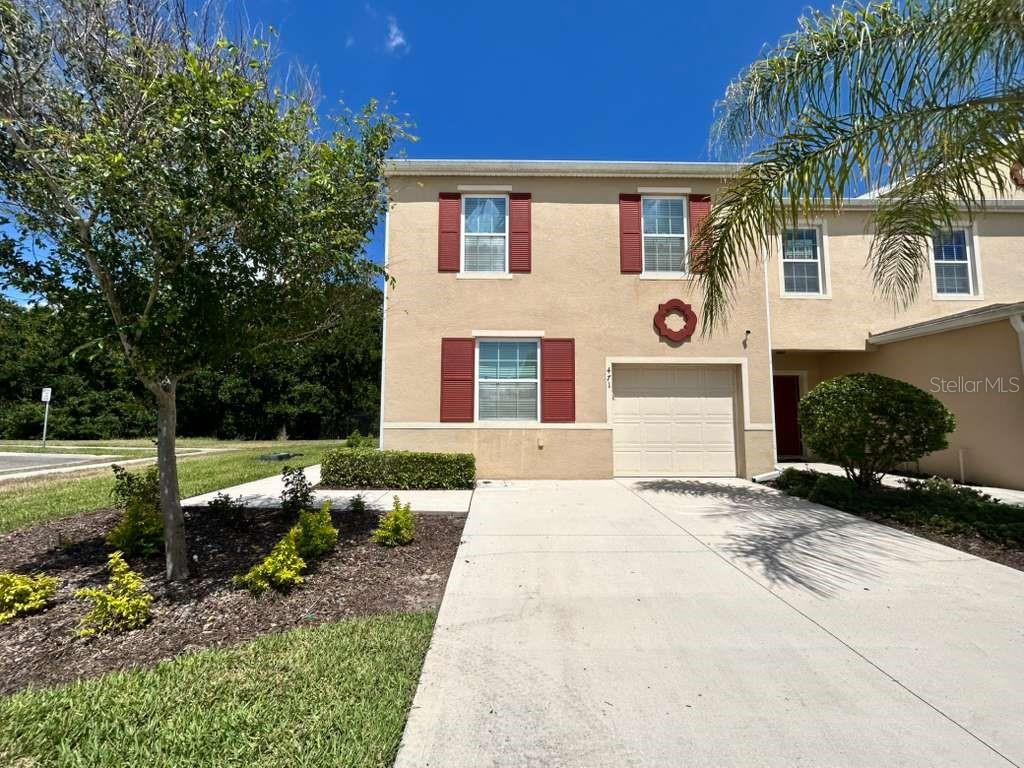 LAKE BLUFF/TOWN CENTER EAST PH - Residential Lease