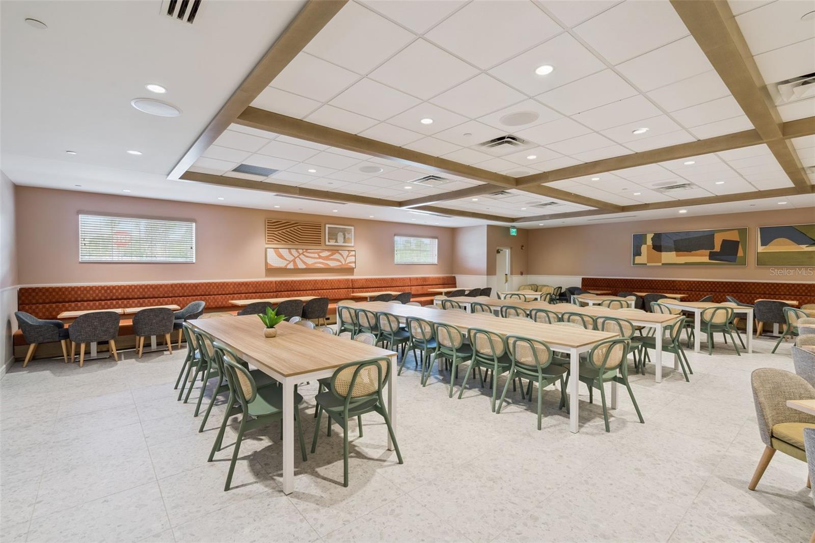 MARGARITAVILLE, ROLLING OAKS - Residential