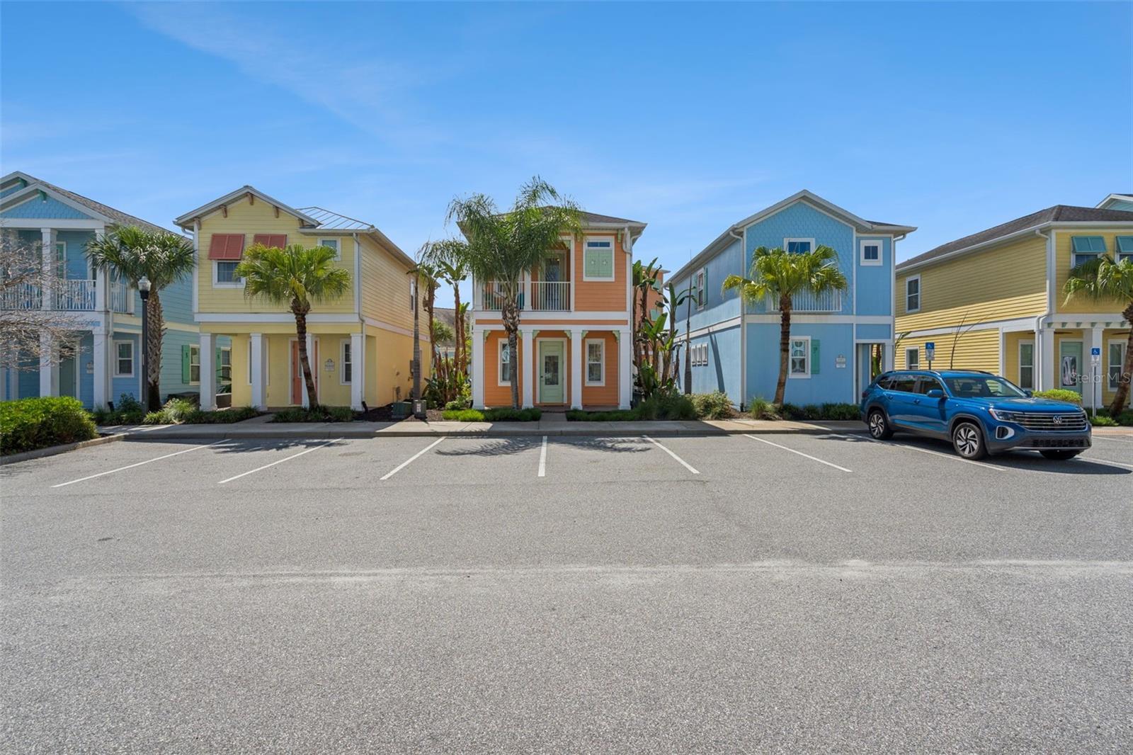 MARGARITAVILLE, ROLLING OAKS - Residential