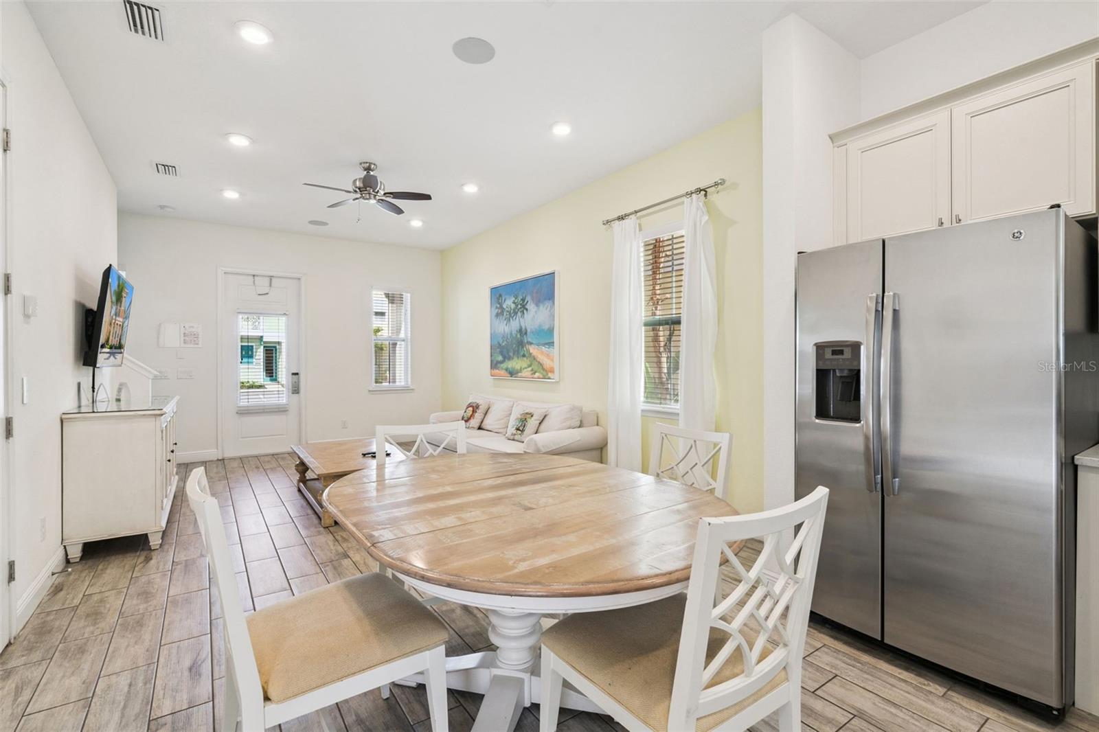 MARGARITAVILLE, ROLLING OAKS - Residential