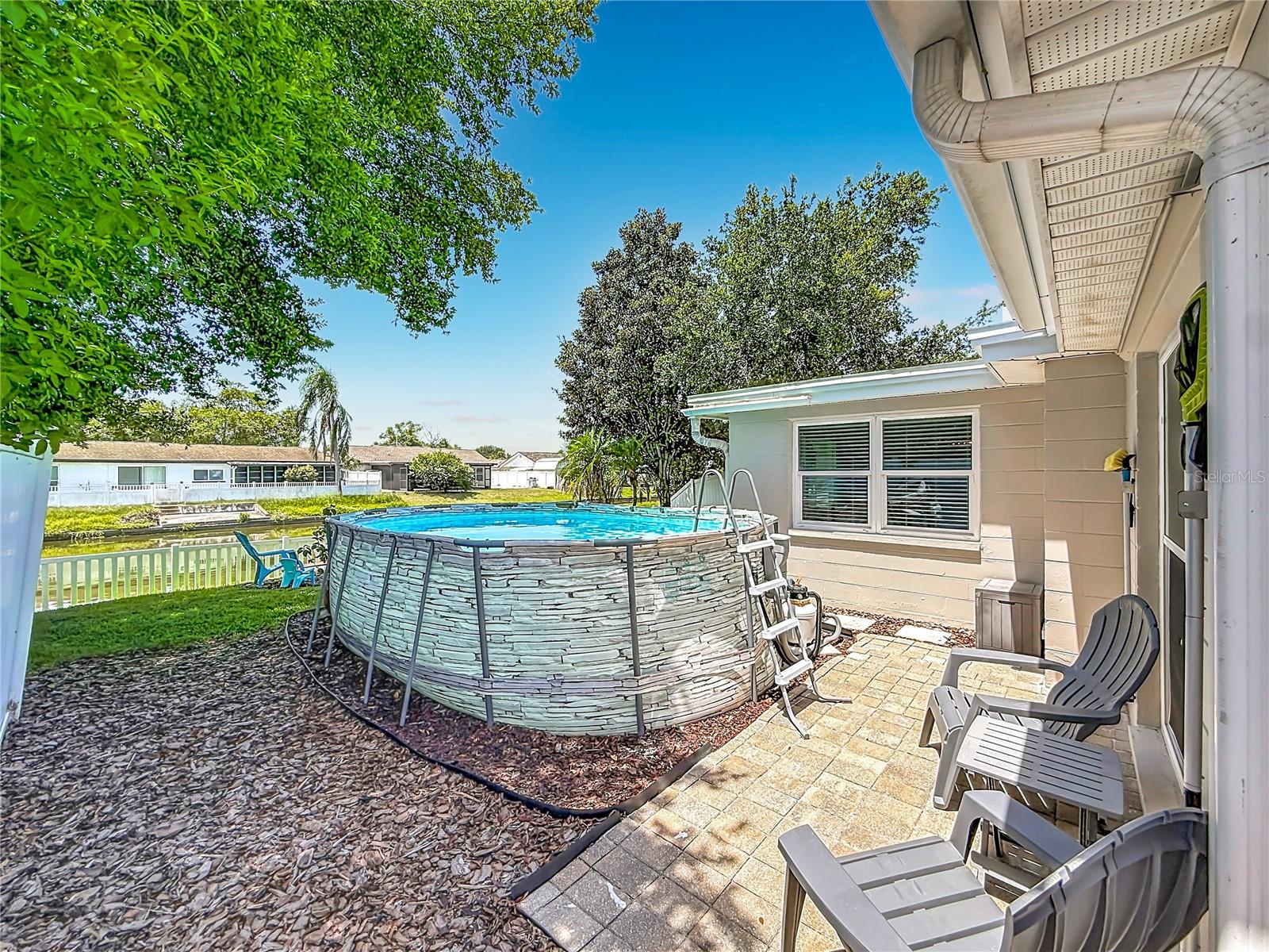 BEACON SQUARE - Residential