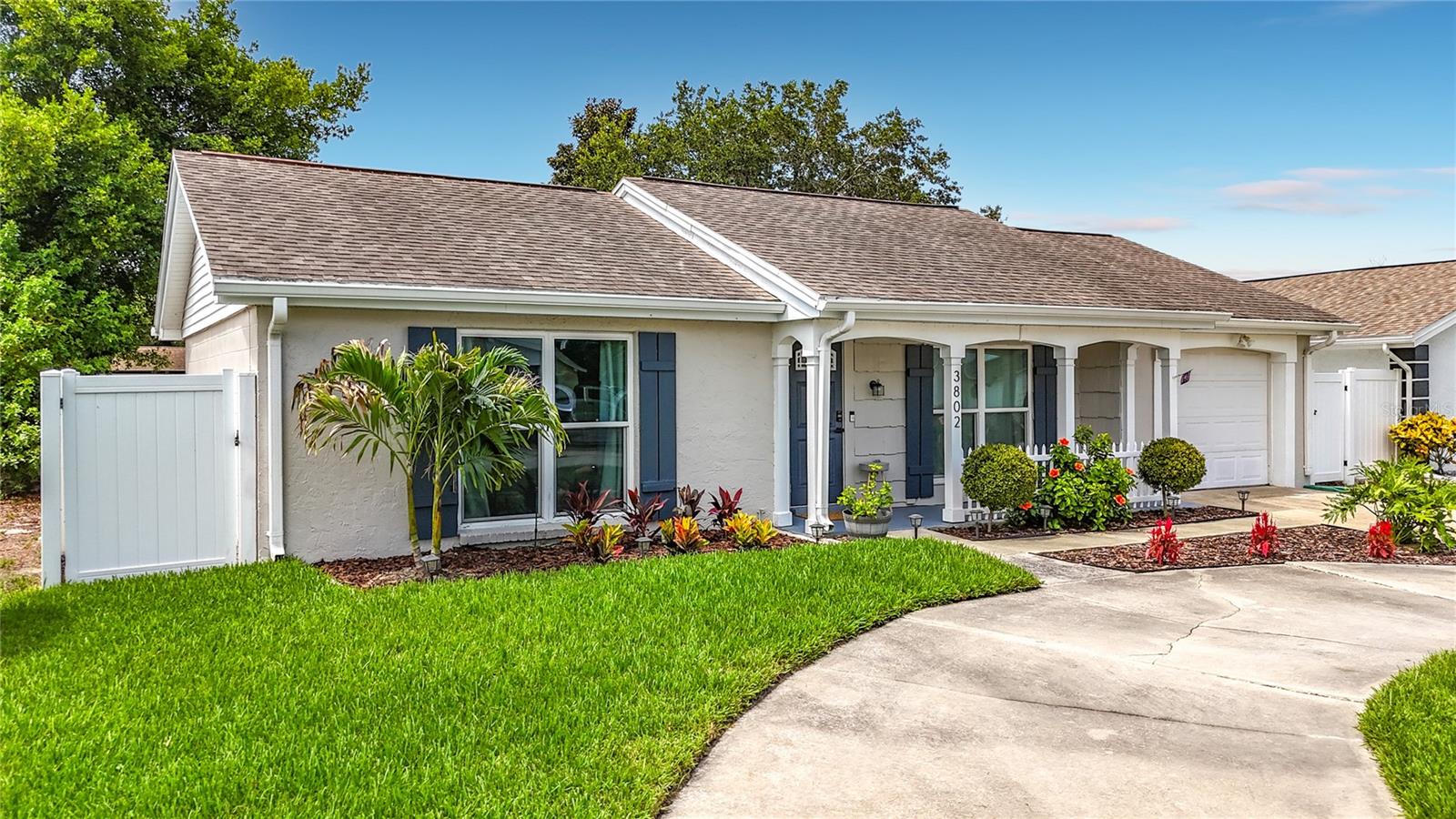 BEACON SQUARE - Residential