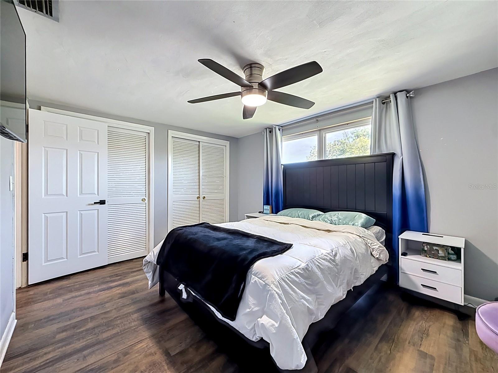 BEACON SQUARE - Residential
