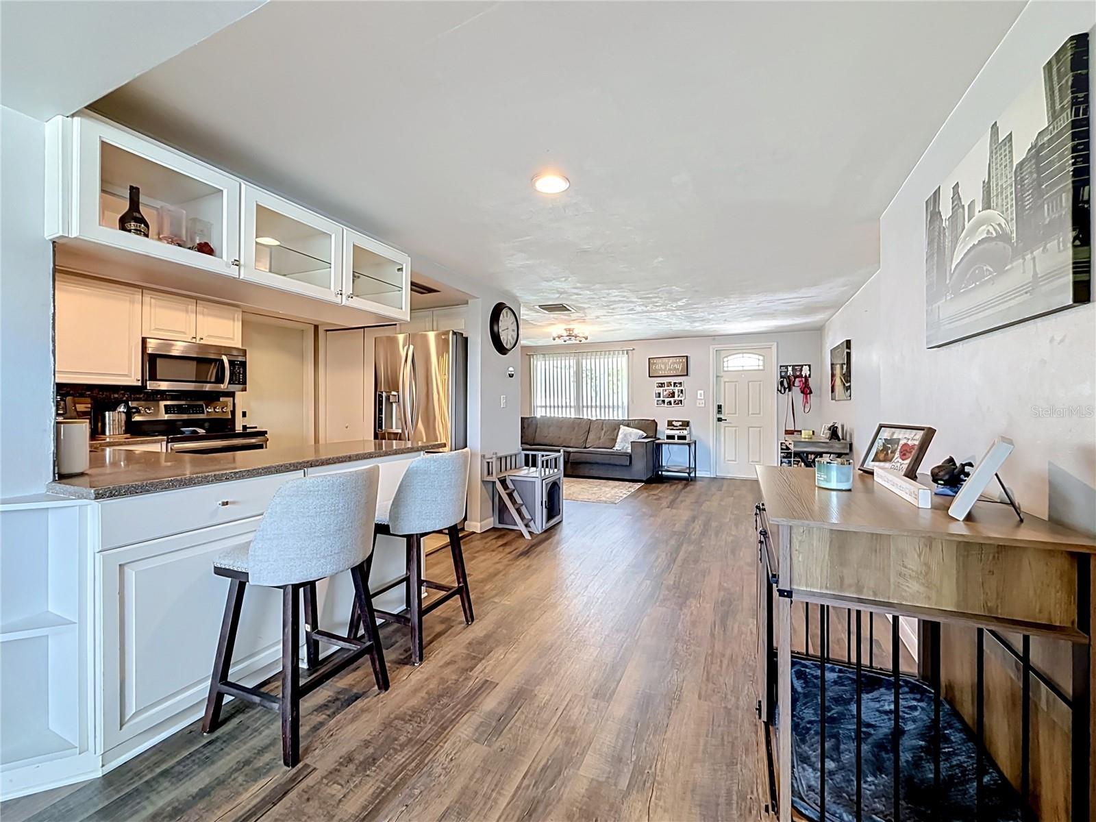 BEACON SQUARE - Residential