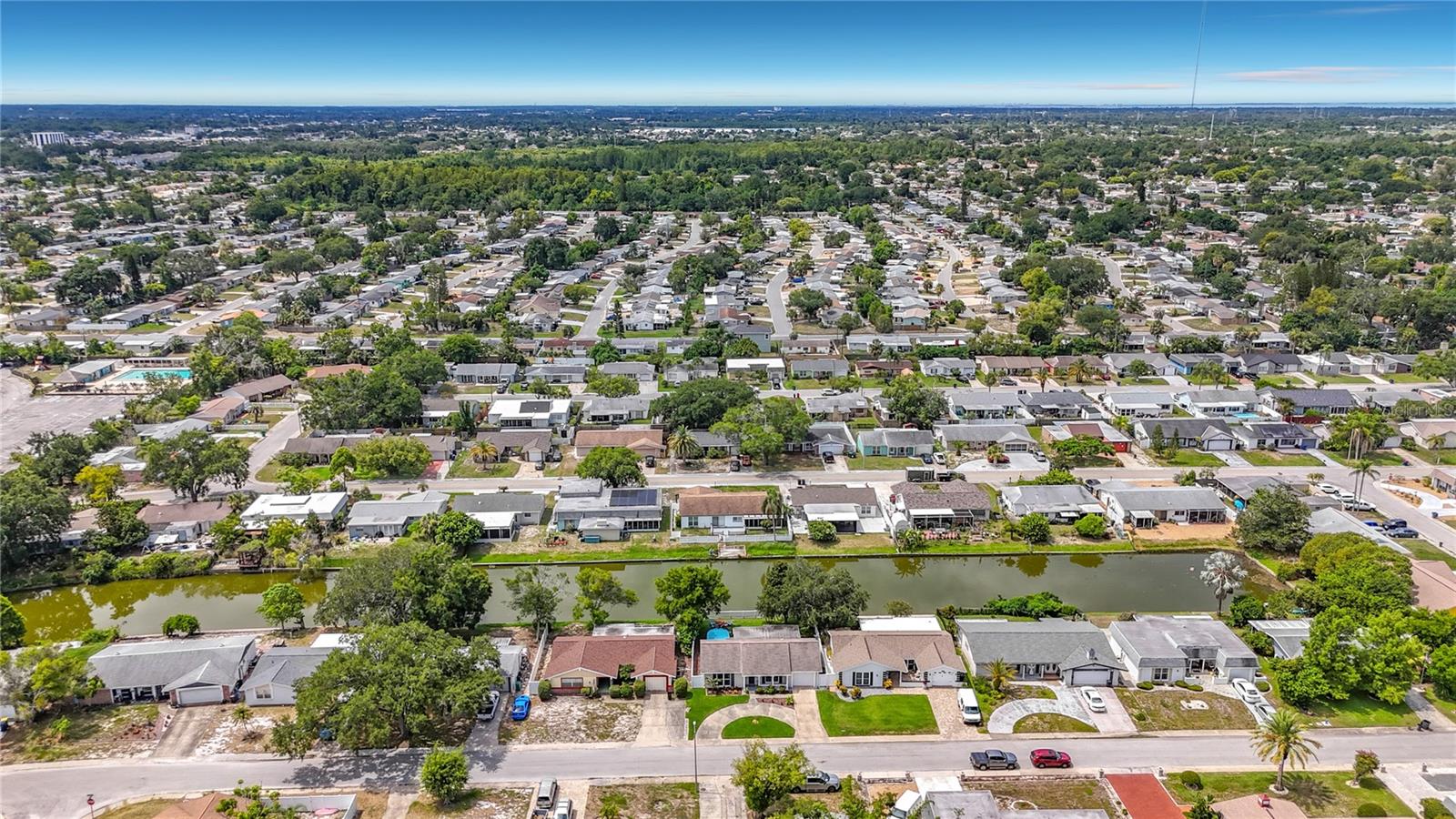 BEACON SQUARE - Residential