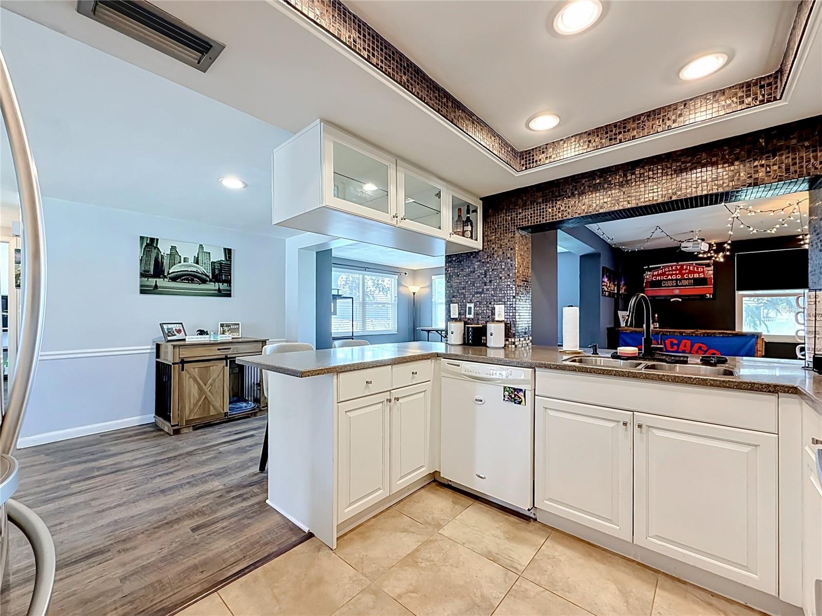 BEACON SQUARE - Residential
