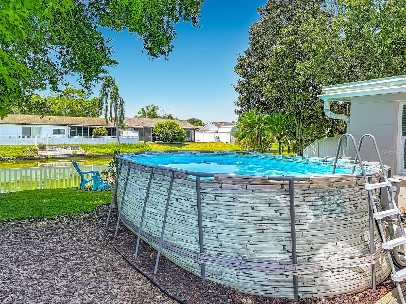 BEACON SQUARE - Residential