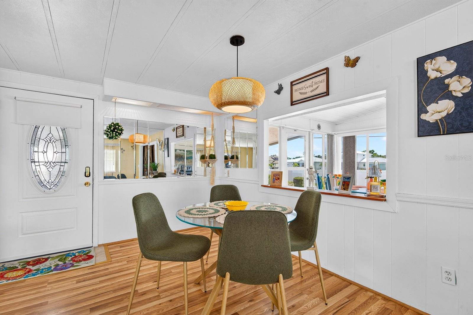 PALMA SOLA SHORES - Residential