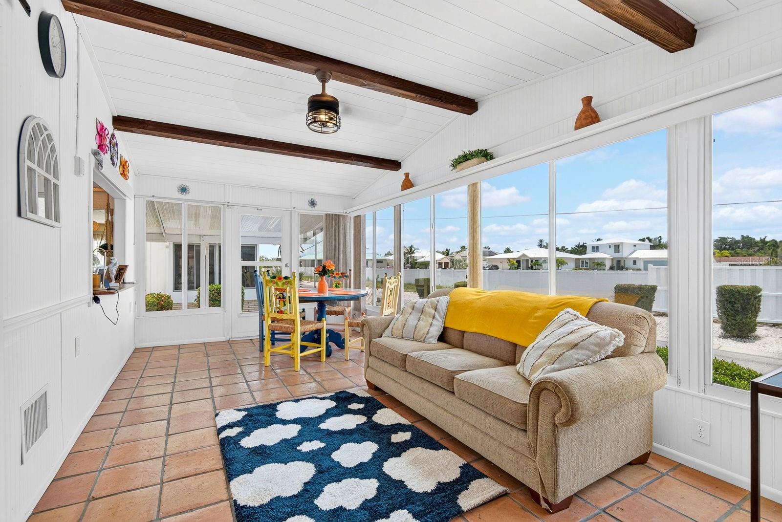 PALMA SOLA SHORES - Residential