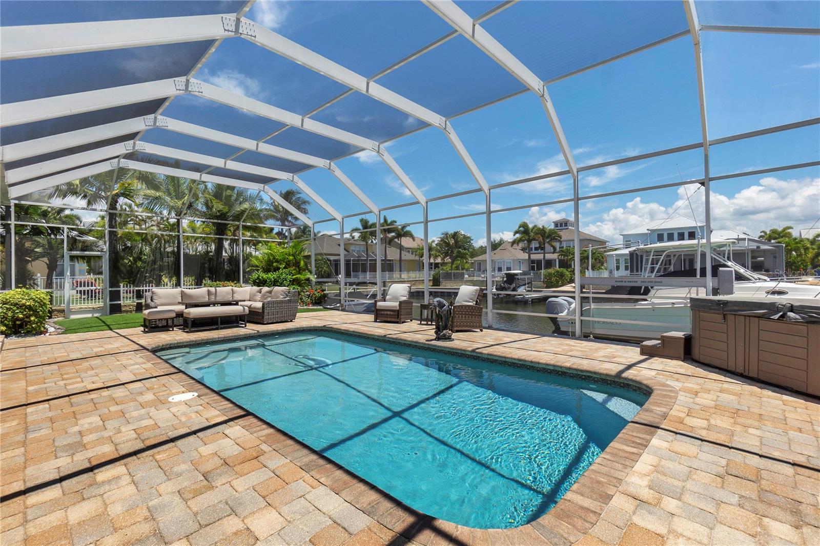 MIRABAY PH 3B-2 - Residential