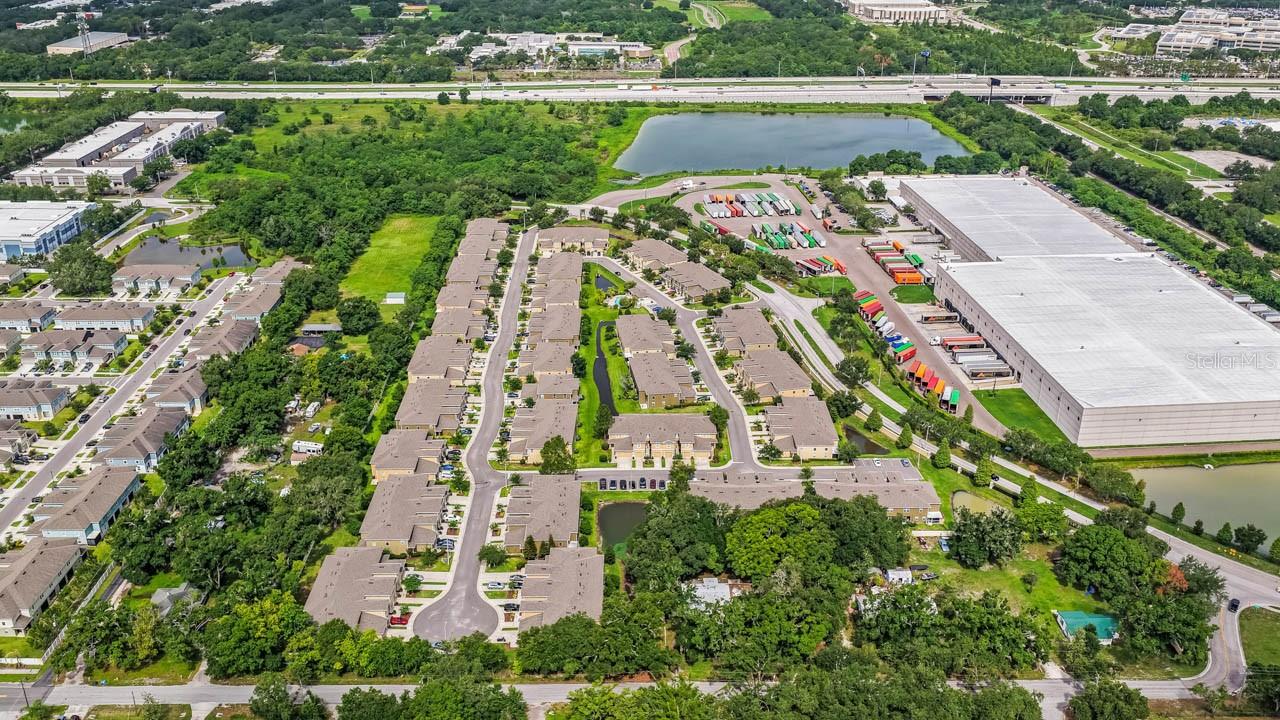 BROADWAY CENTRE TWNHMS - Residential