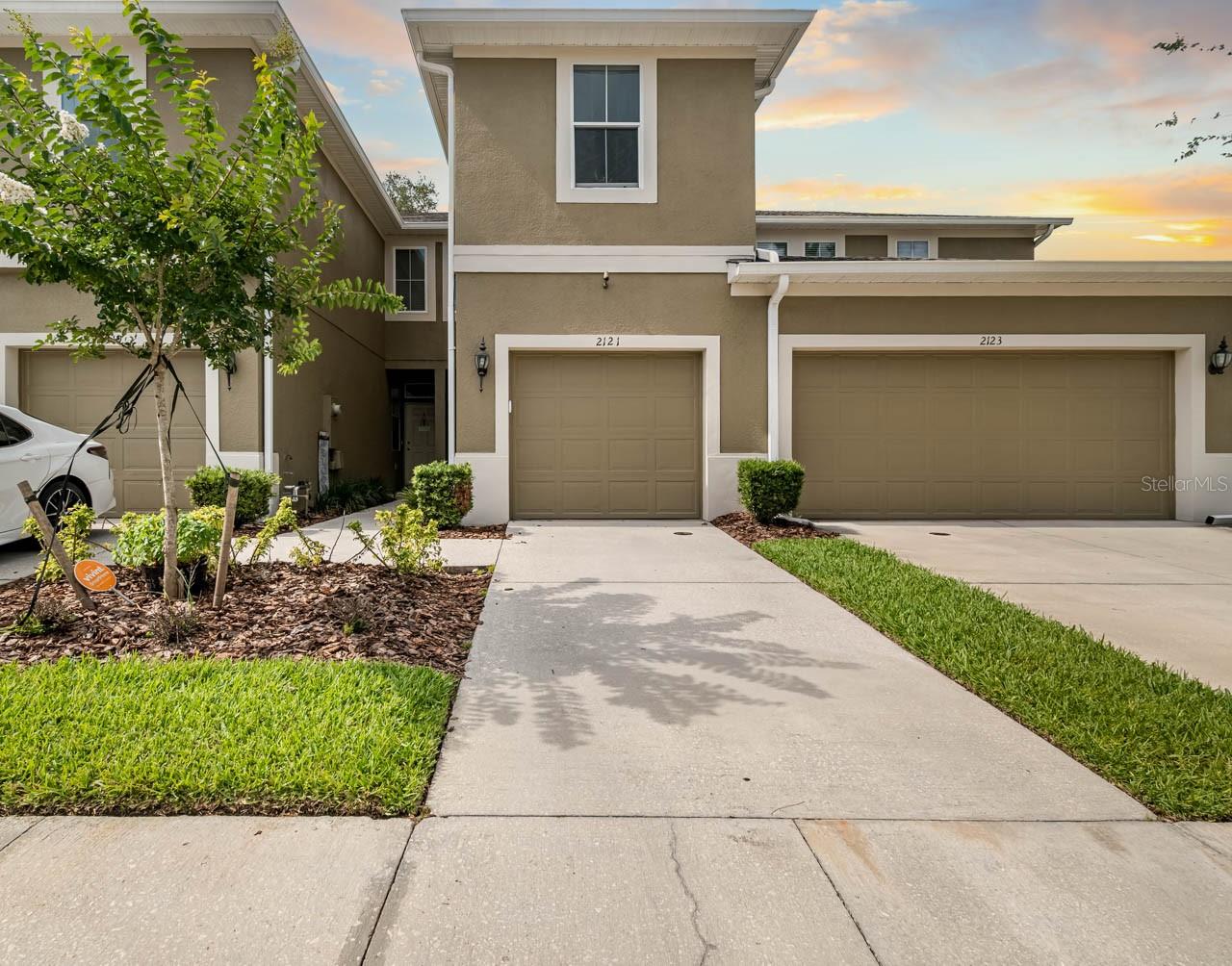 Welcome to your low-maintenance townhome right in the heart of Brandon! This beautifully designed 3-bedroom, 2.5-bathroom townhome with a 1-car garage perfectly balances modern convenience with a relaxed, lock-and-leave lifestyle. Step inside to discover a bright and airy main level featuring a seamless kitchen-to-living flow—ideal for effortless entertaining, casual dining, or just unwinding after a busy day. A convenient half-bath completes the downstairs layout. Upstairs, the thoughtfully designed floor plan provides ultimate privacy with dedicated upper-level bedrooms. The peaceful primary suite serves as your true private retreat, boasting generous closet space and a beautiful en-suite bath. Forget spending your weekends on yard work; enjoy the perks of low-maintenance townhome living with community-managed exterior care. Strategically located for an easy commute, you will enjoy rapid access to I-75, the Selmon Expressway, Downtown Tampa, and all the premier local Brandon shopping, dining, and entertainment hubs.
