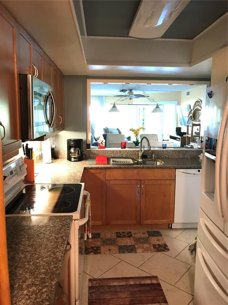 SUNBOW BAY PH III - Residential Lease