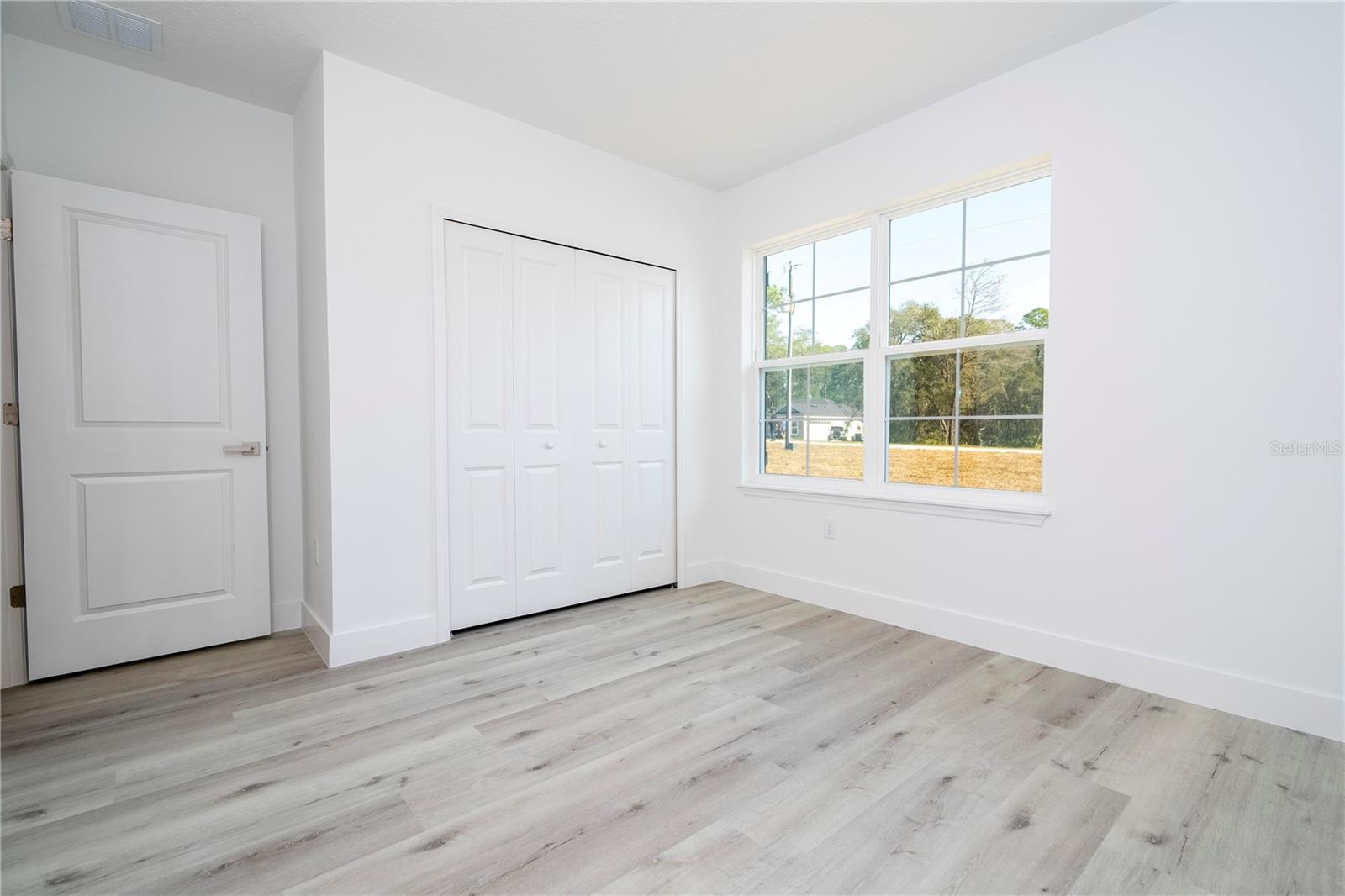 ROYAL TRAILS UNIT 01 - Residential