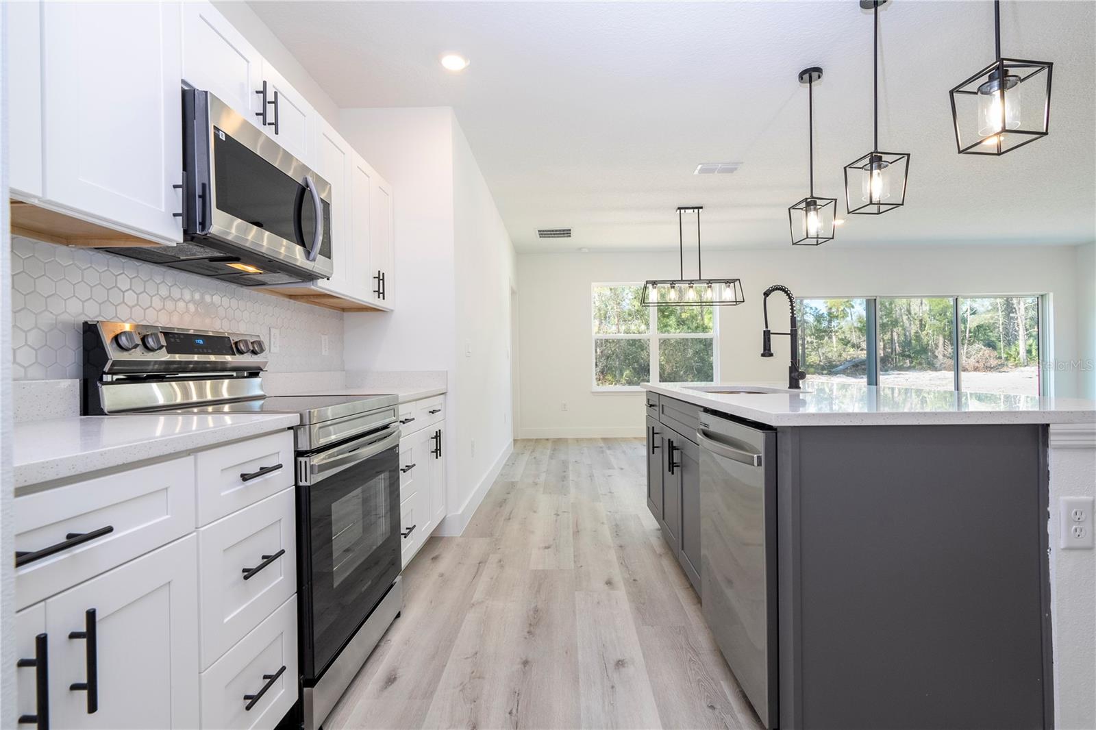 ROYAL TRAILS UNIT 01 - Residential