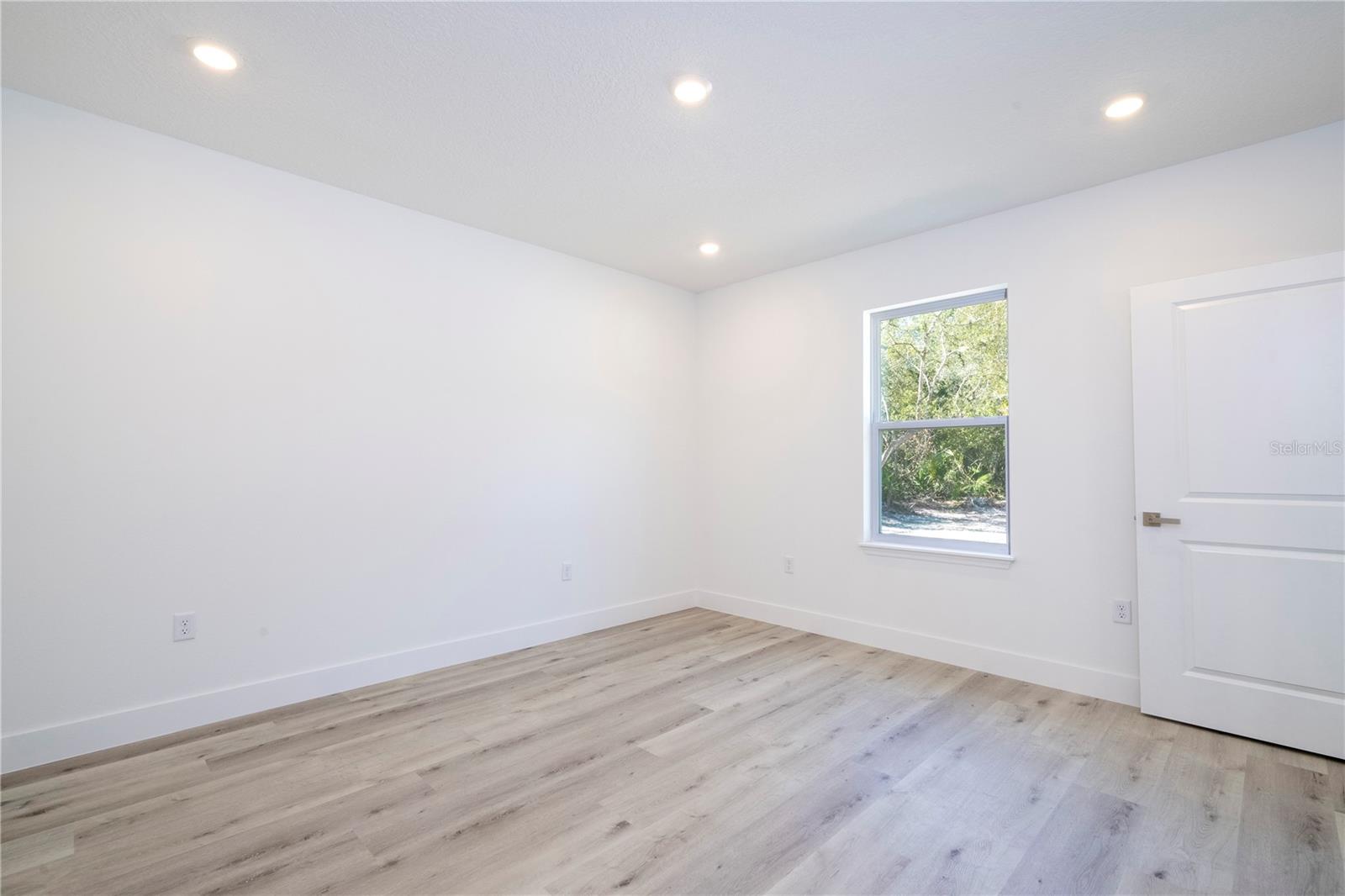 ROYAL TRAILS UNIT 01 - Residential