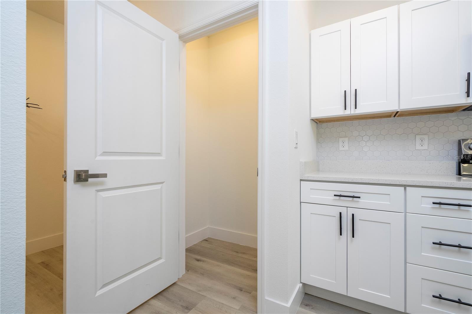 ROYAL TRAILS UNIT 01 - Residential