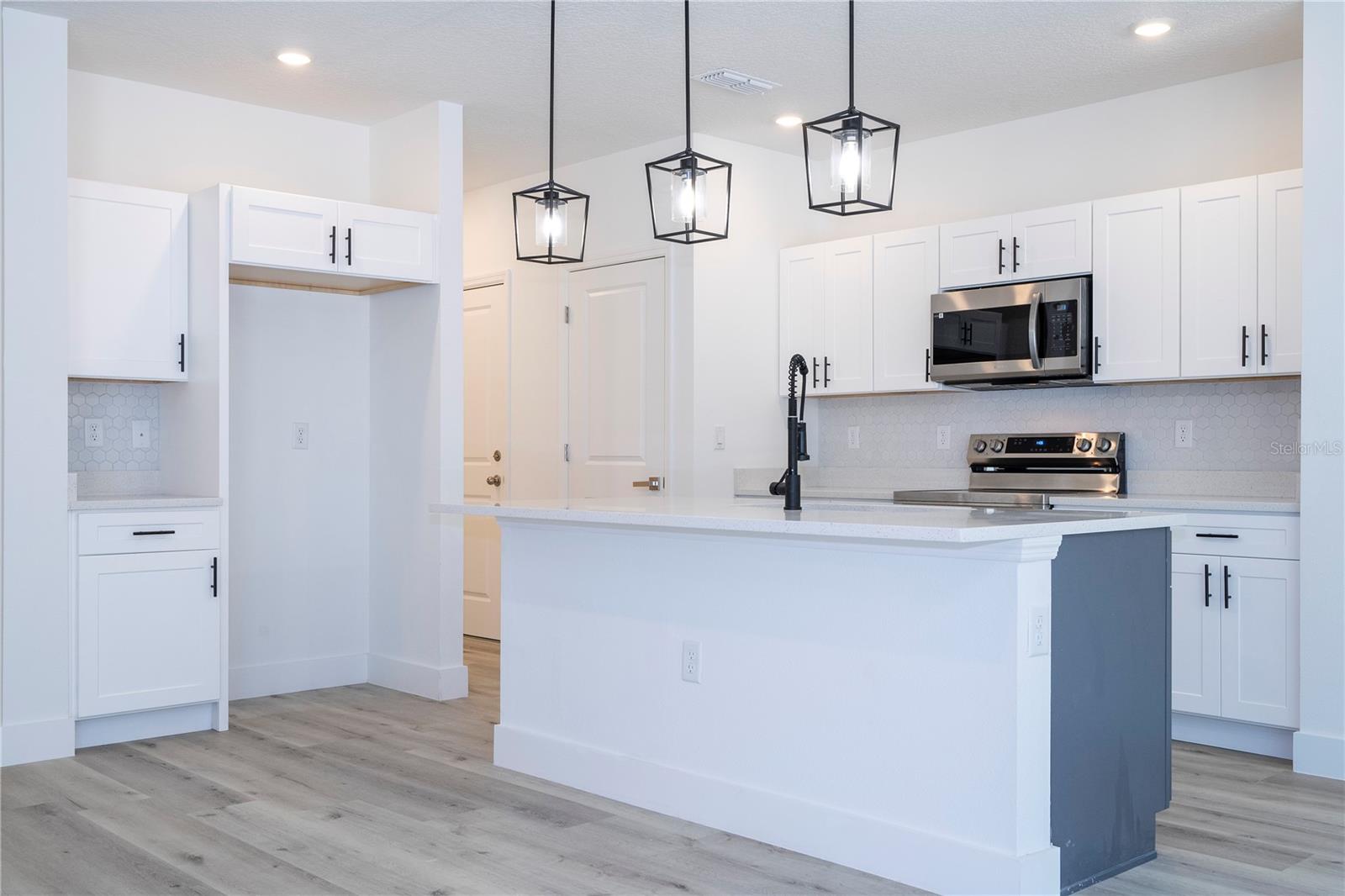 ROYAL TRAILS UNIT 01 - Residential