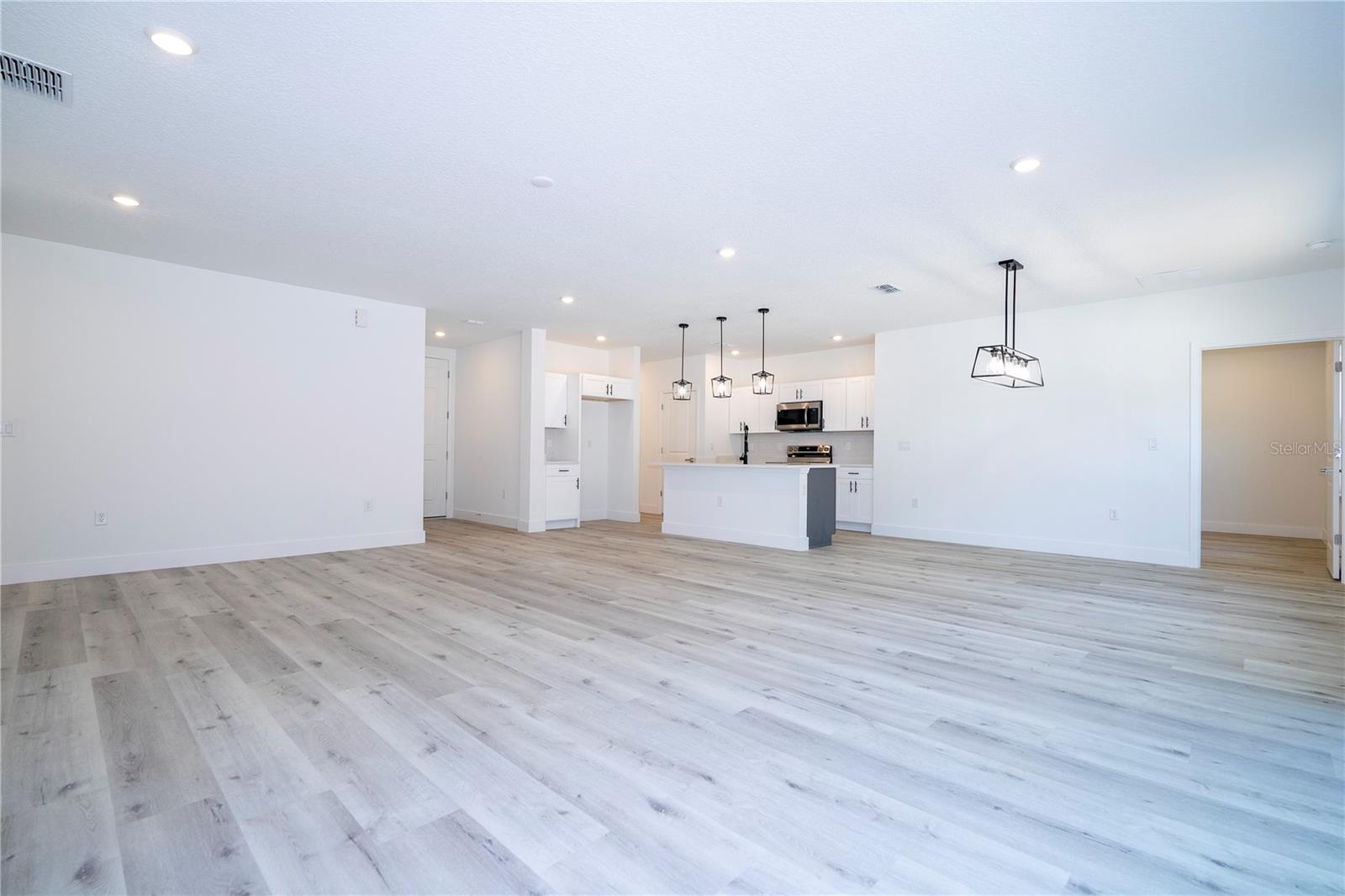 ROYAL TRAILS UNIT 01 - Residential