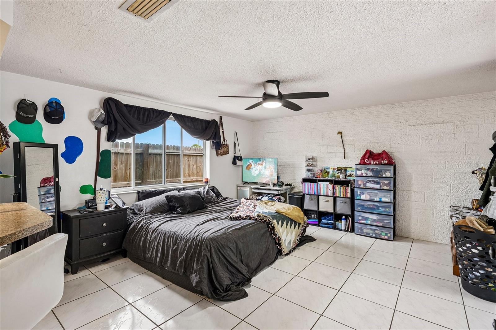 REGENCY PARK - Residential
