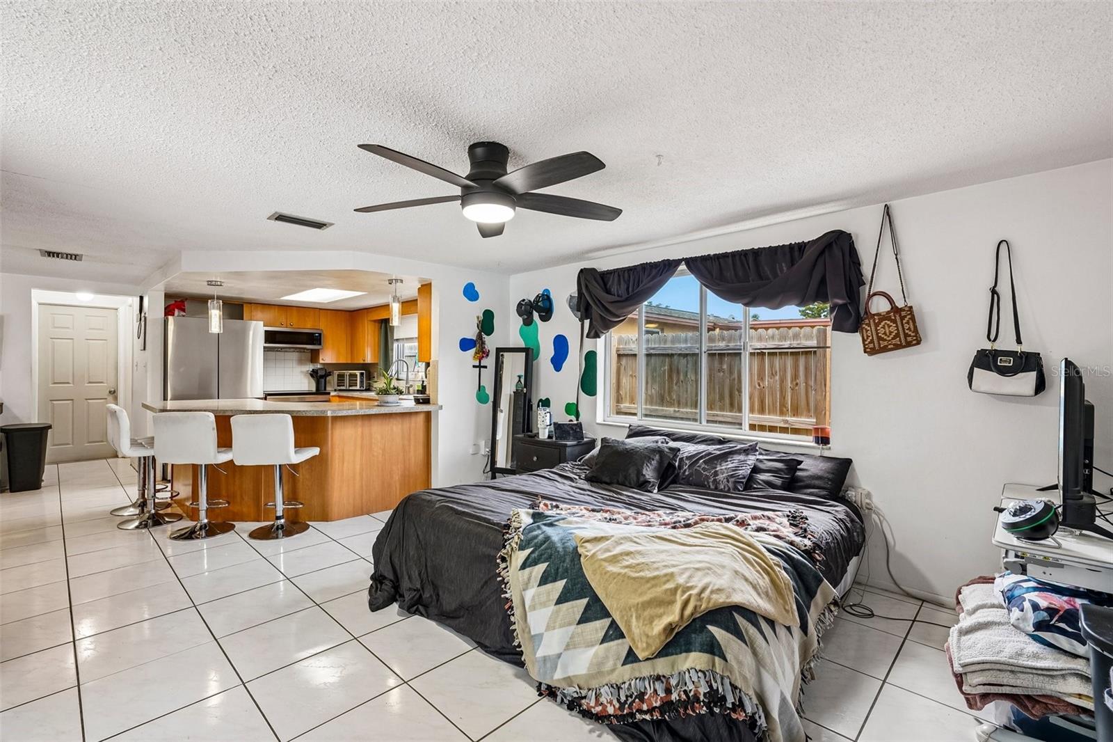 REGENCY PARK - Residential