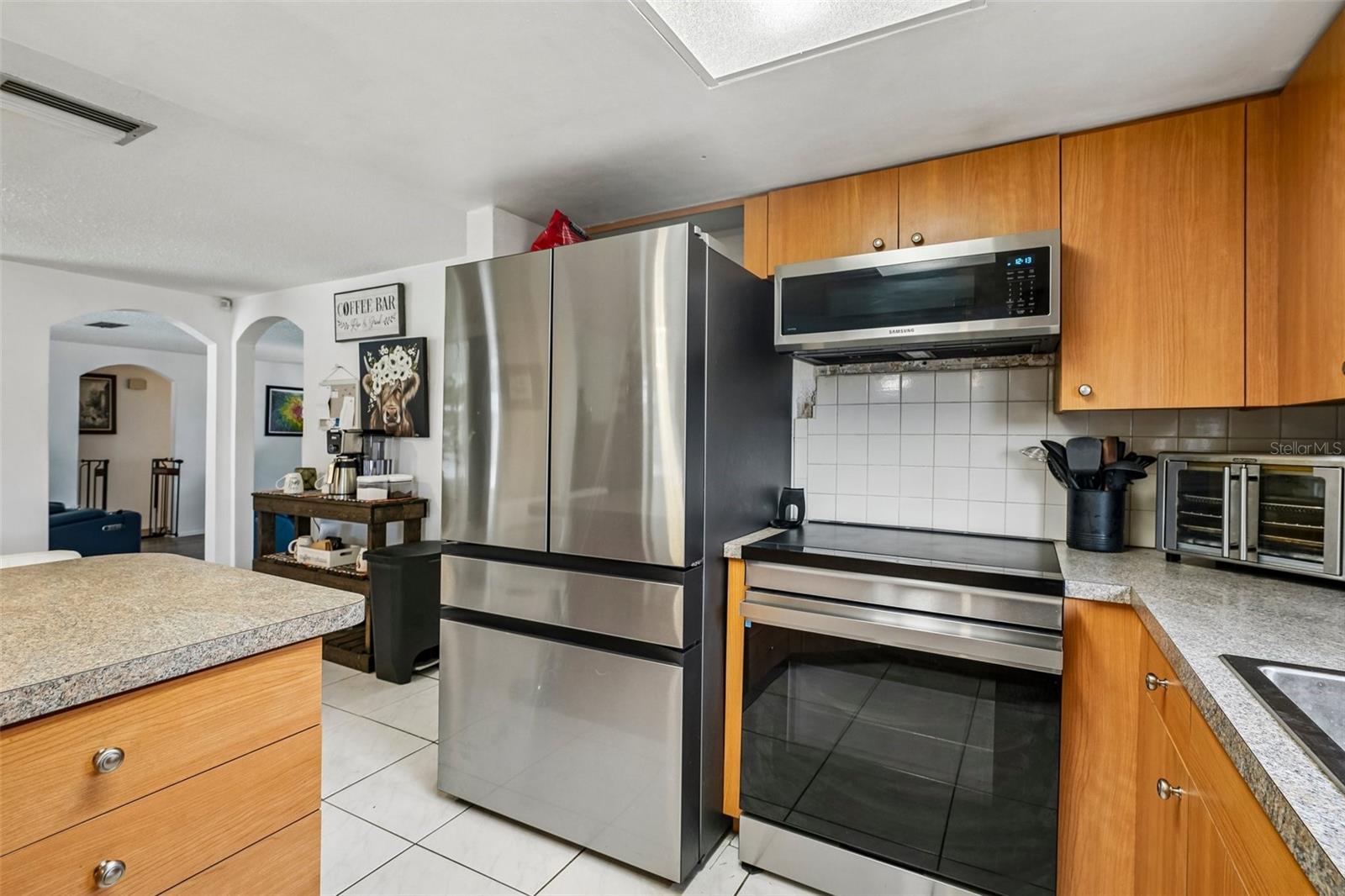 REGENCY PARK - Residential