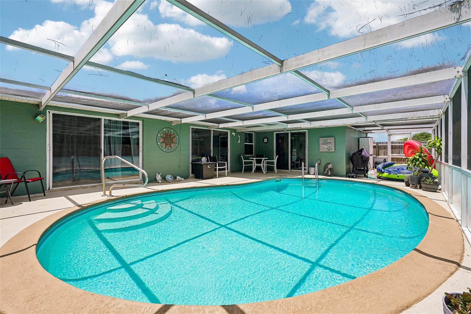 REGENCY PARK - Residential