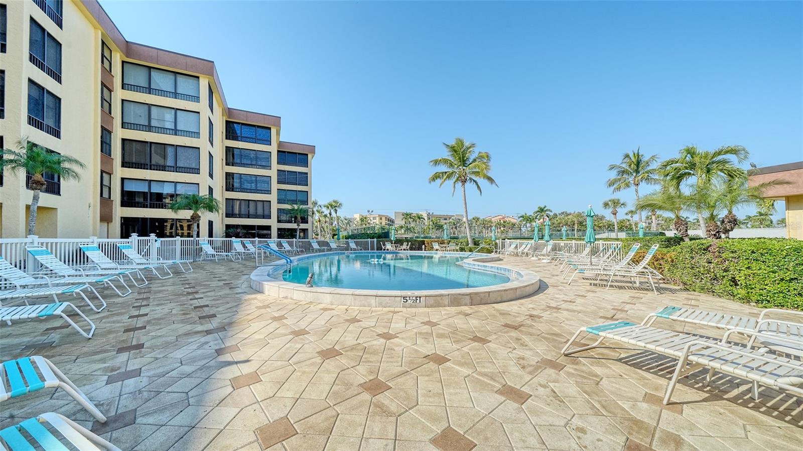 ISLAND REEF II PH 1 2 & 3 - Residential
