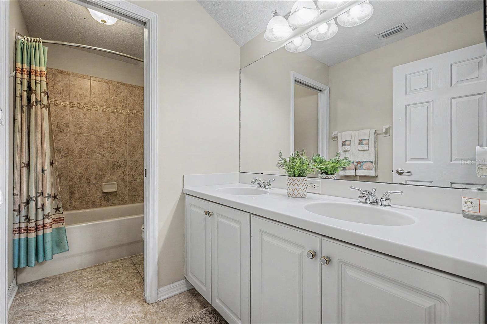 LAKESHORE RANCH PH I - Residential