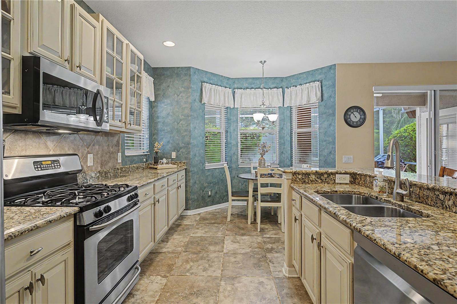 LAKESHORE RANCH PH I - Residential