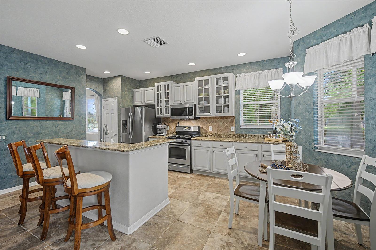 LAKESHORE RANCH PH I - Residential