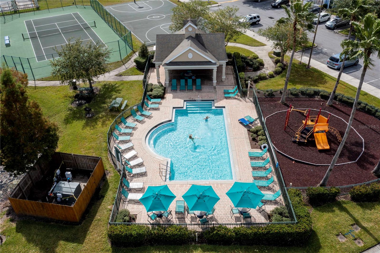 VENETIAN BAY VILLAGE CONDO PH 1 - Residential