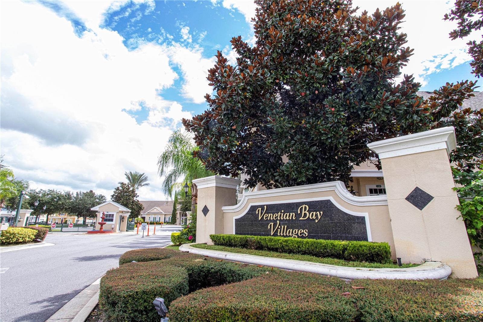 VENETIAN BAY VILLAGE CONDO PH 1 - Residential