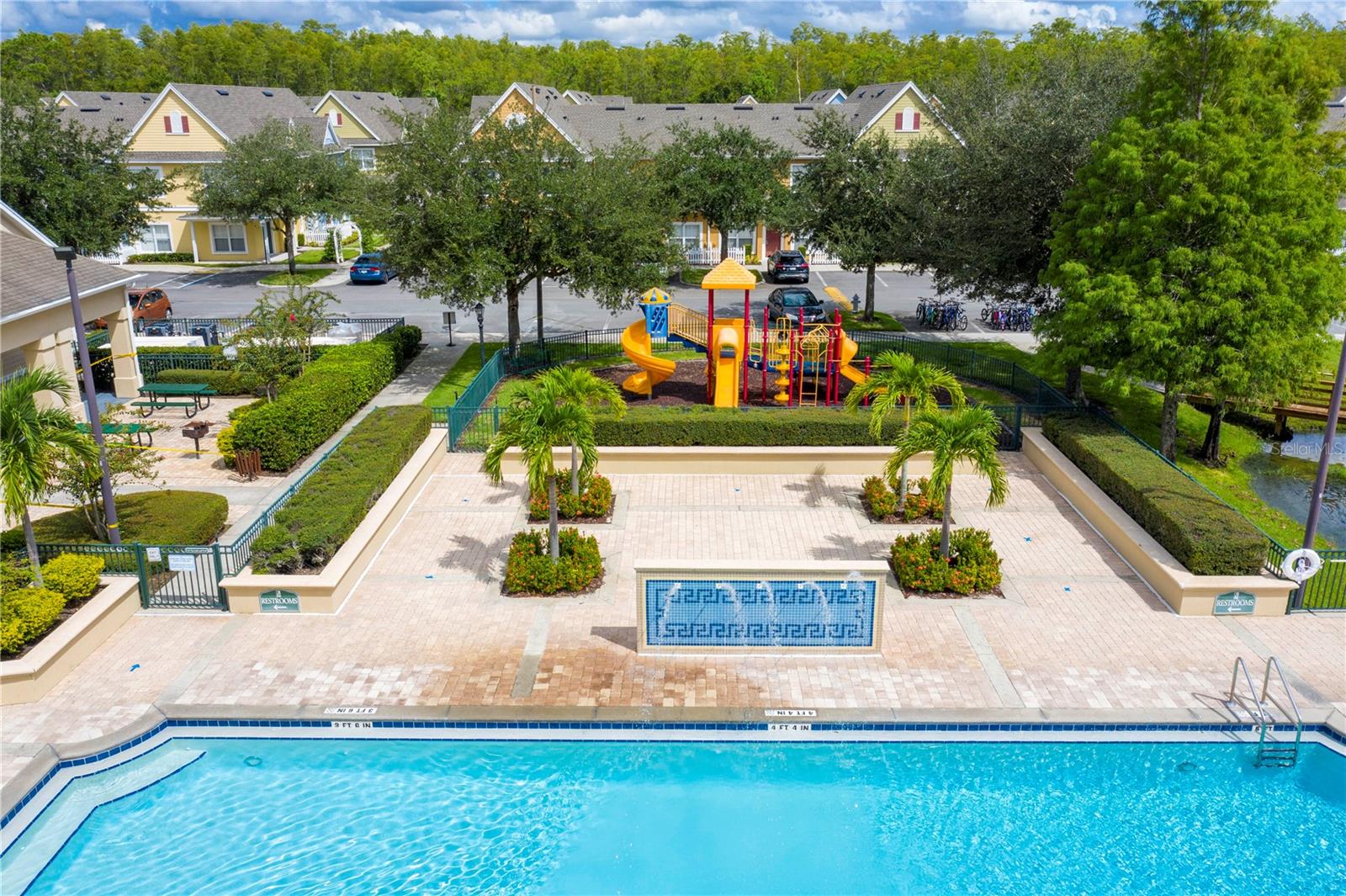 VENETIAN BAY VILLAGE CONDO PH 1 - Residential