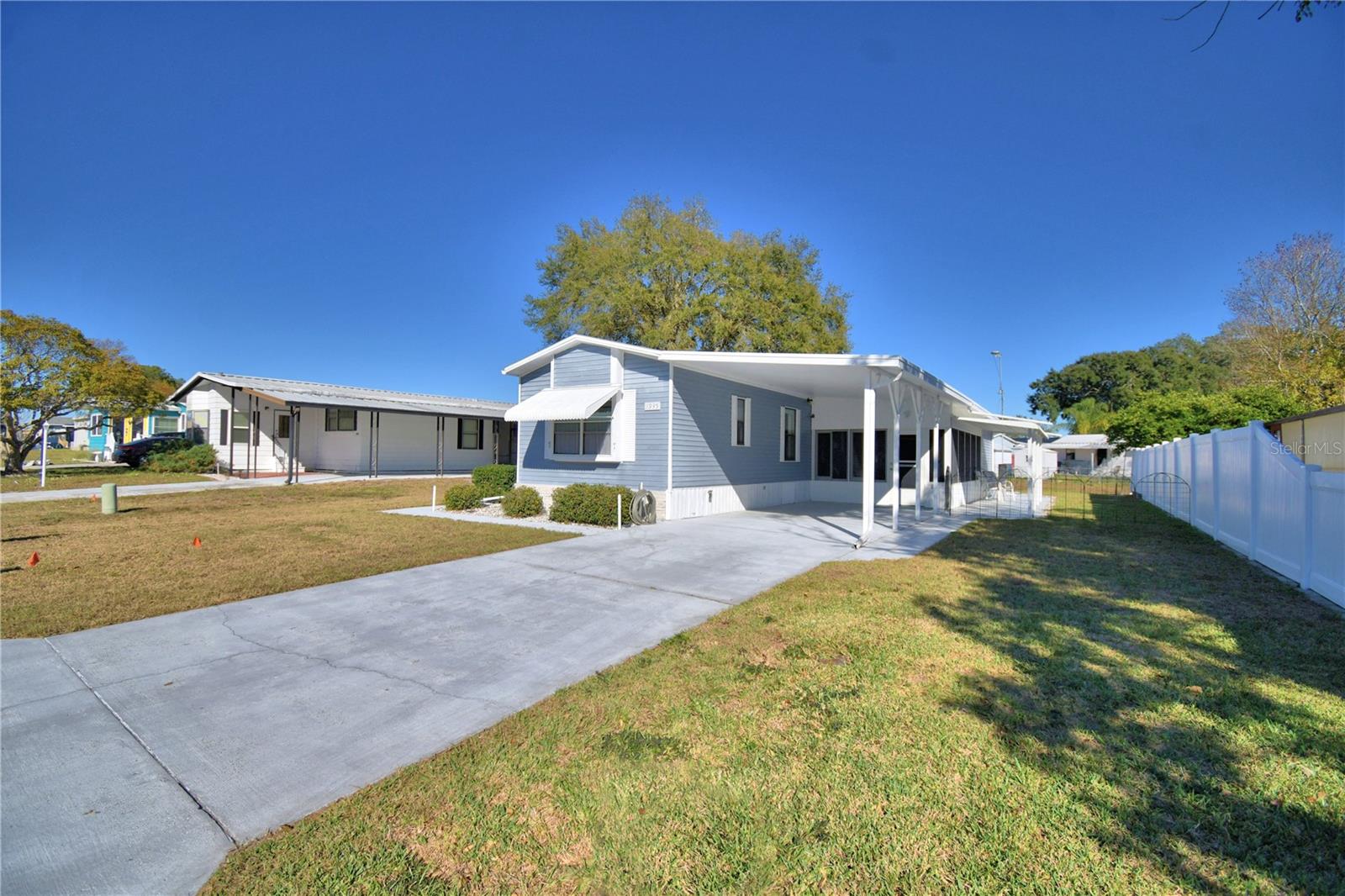 LAKE MARIANA ACRES - Residential