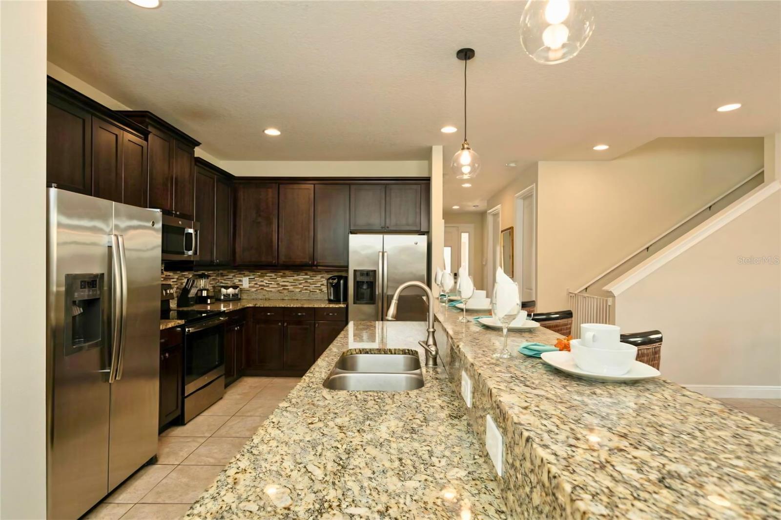 REUNION WEST PH 1 WEST & AMENT CTR RPLT - Residential