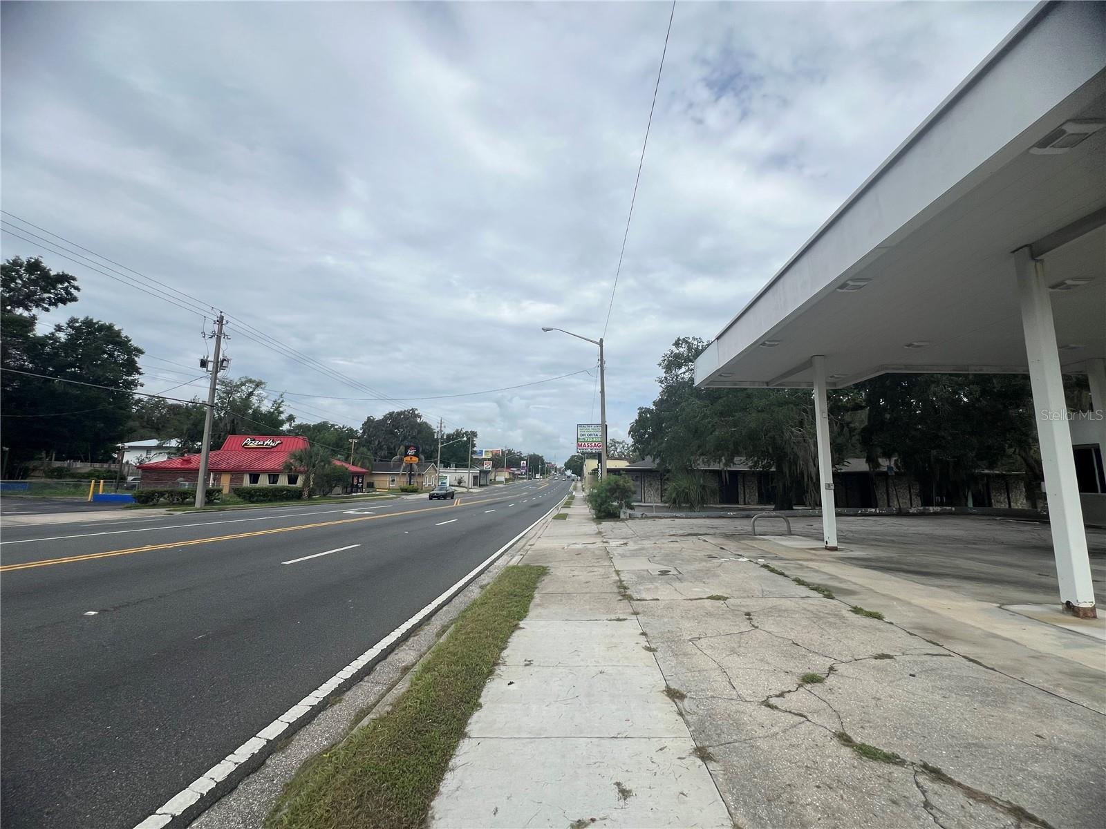 LYNWOOD PARK - Commercial Sale