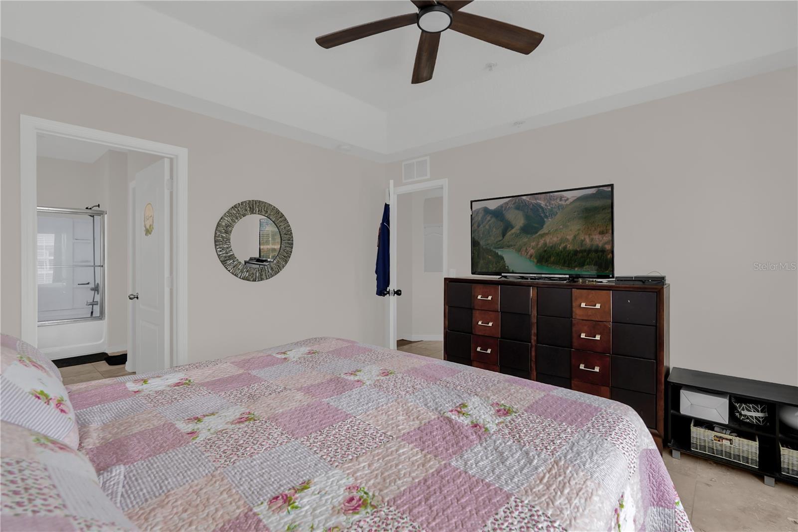 JEFFERSON GREEN AT ANTHEM PARK CONDO PH 16 - Residential