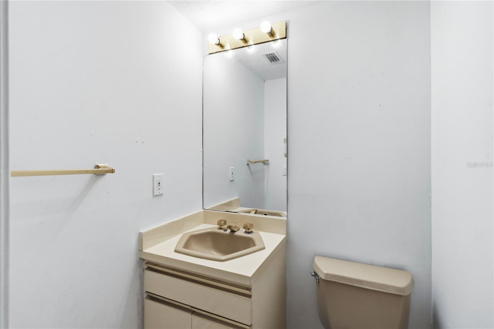 DUNMAR ESTATES - Residential
