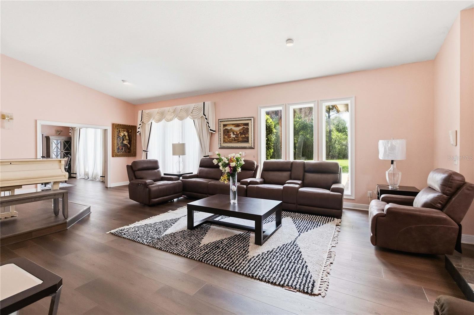 DUNMAR ESTATES - Residential