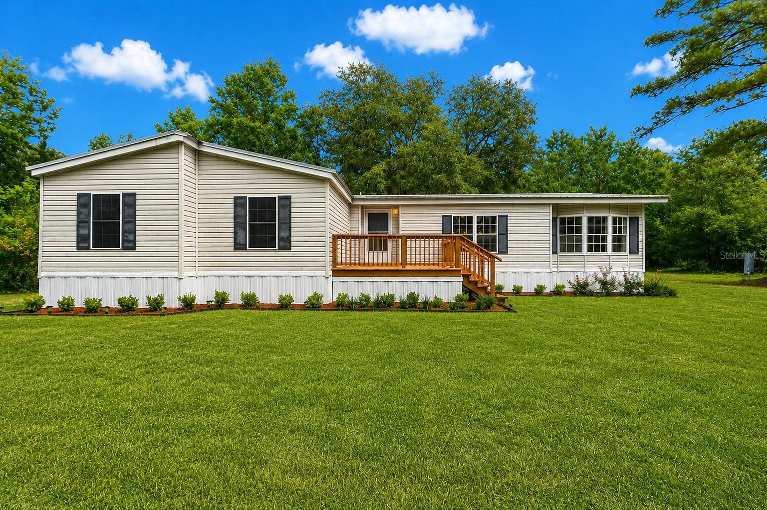 SADDLE BROOK ESTATE - Residential