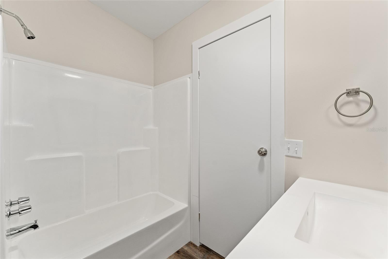 SADDLE BROOK ESTATE - Residential