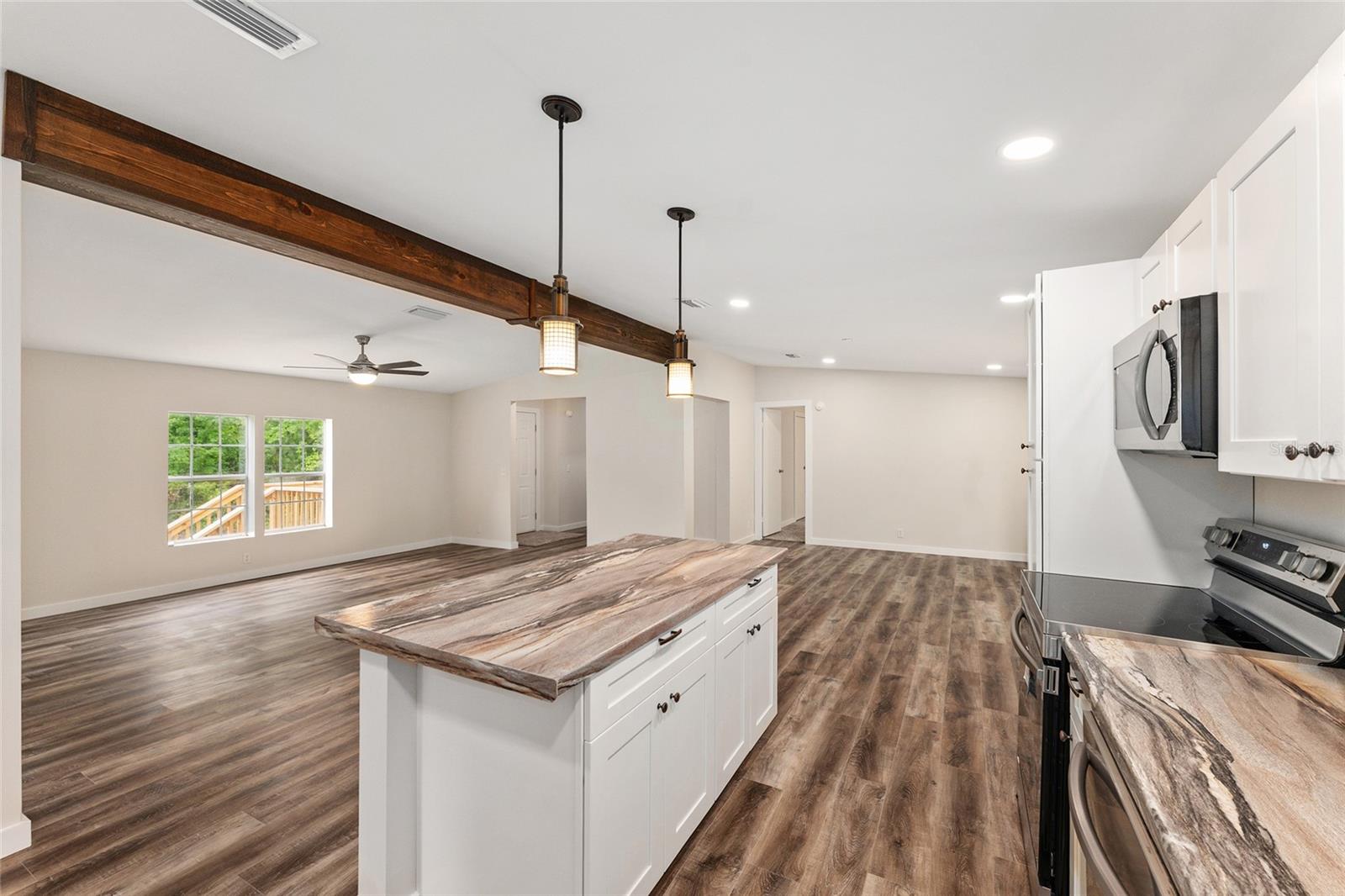 SADDLE BROOK ESTATE - Residential