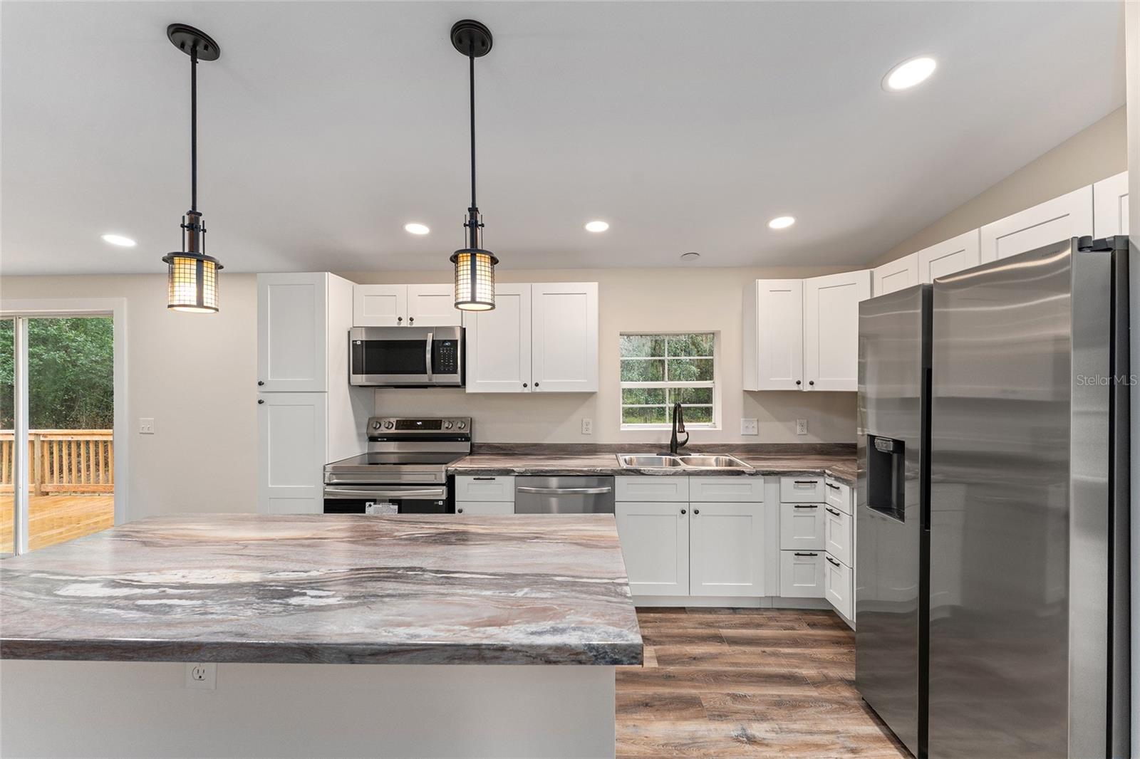 SADDLE BROOK ESTATE - Residential